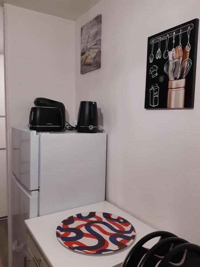 Joli Appartement T2 Agglo Troyes Sainte-Savine Экстерьер фото
