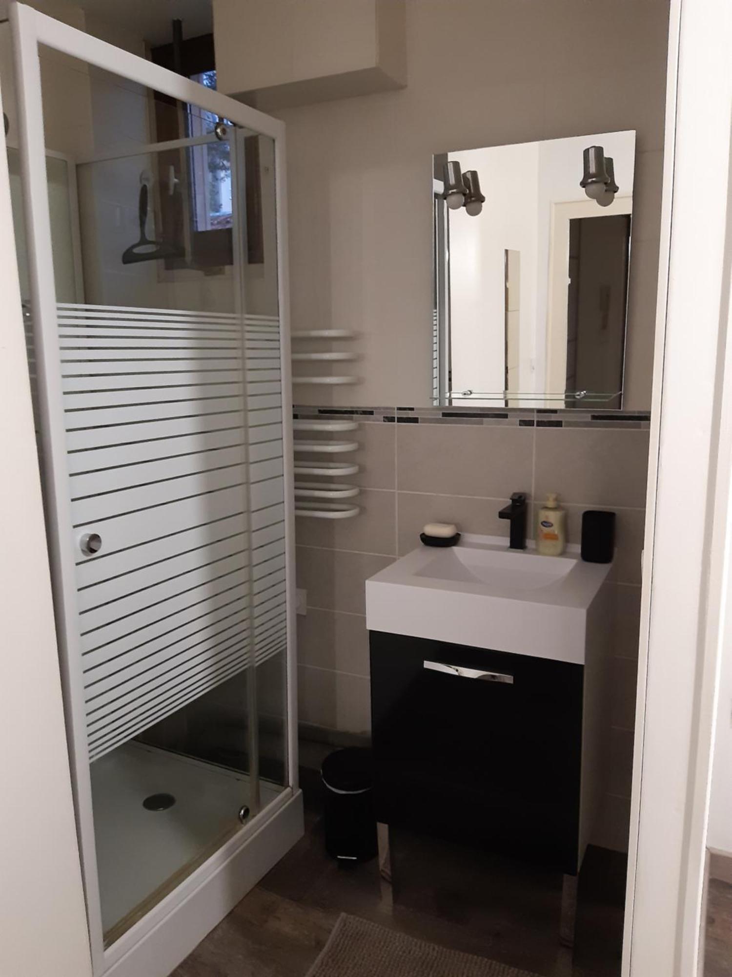 Joli Appartement T2 Agglo Troyes Sainte-Savine Экстерьер фото